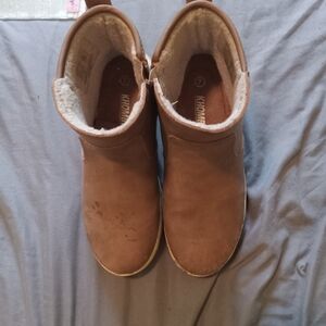 Khombu Women's Brown Ankle Boots